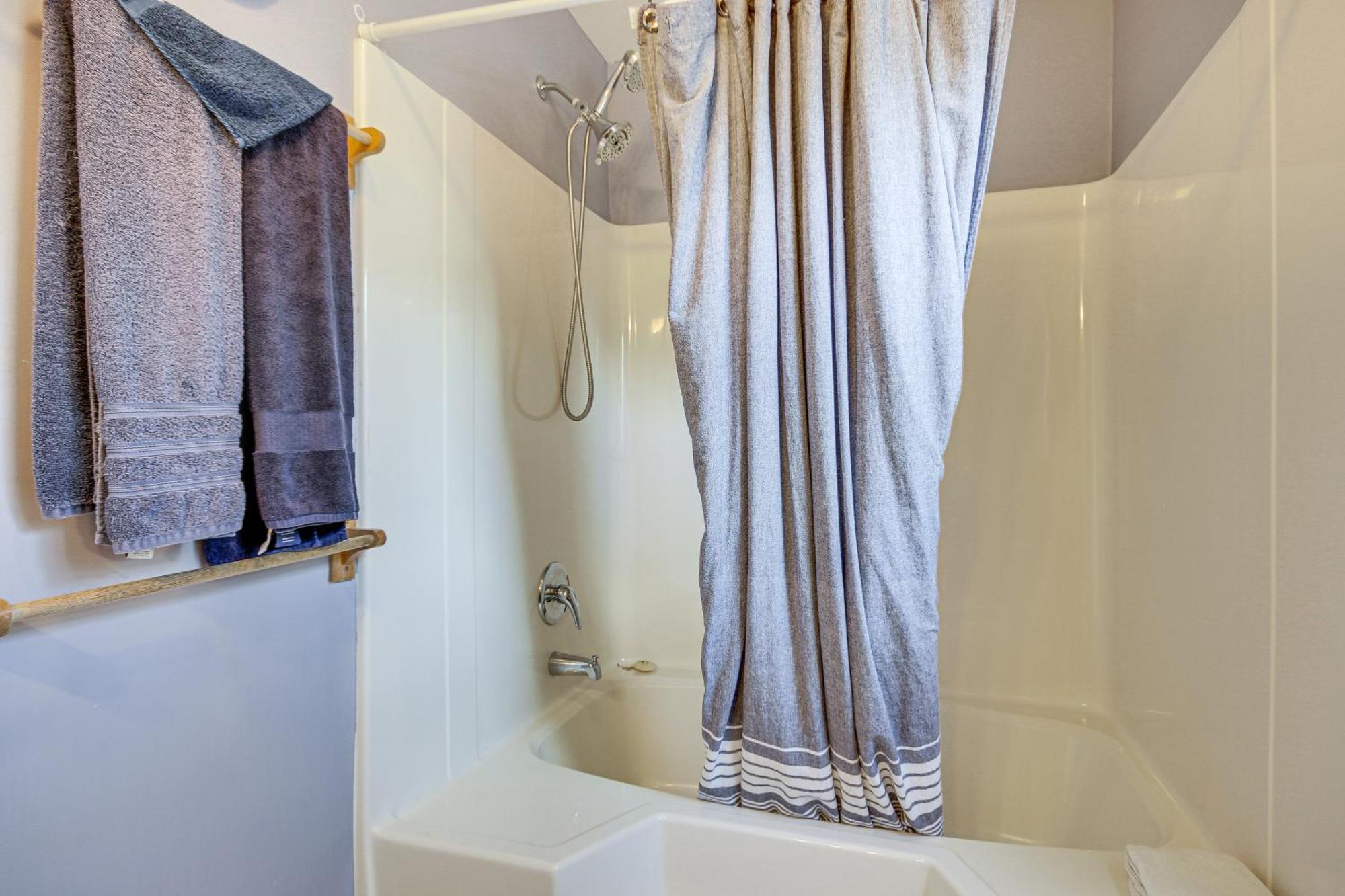 Pet-Friendly Lakehouse View Tower And Fire Pit! Lake Murray Shores Eksteriør bilde