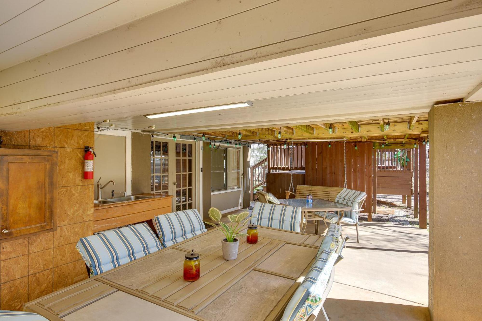Pet-Friendly Lakehouse View Tower And Fire Pit! Lake Murray Shores Eksteriør bilde